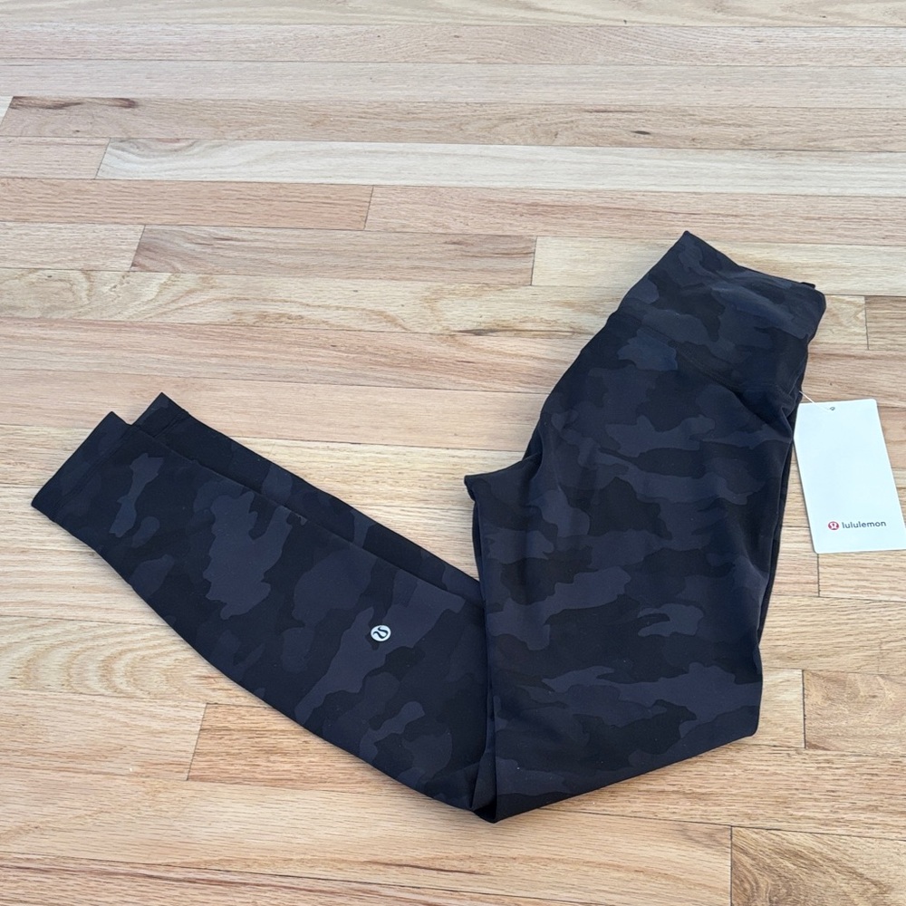 lululemon athletica  wunder train HR right 28” NWT